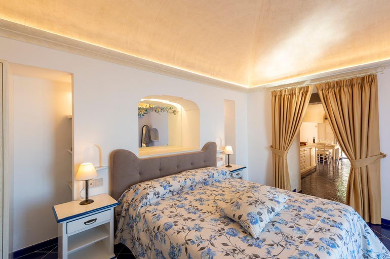 Bedroom 3, Le Contrade by Sosore Holiday Homes -Amalfi Coast, Salerno