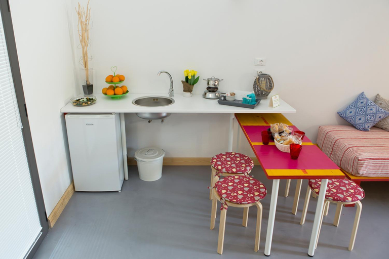 Others 5, Guest House del Conte, Latina