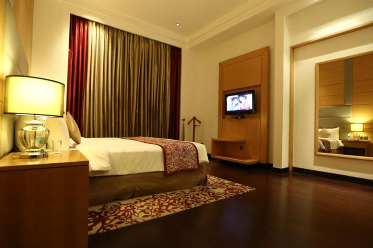 Bedroom 10