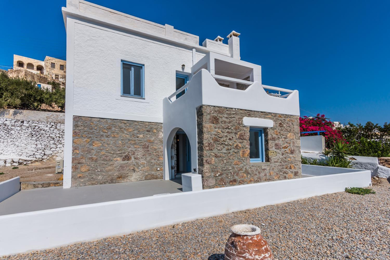 Others 4, Plaka Suites, South Aegean