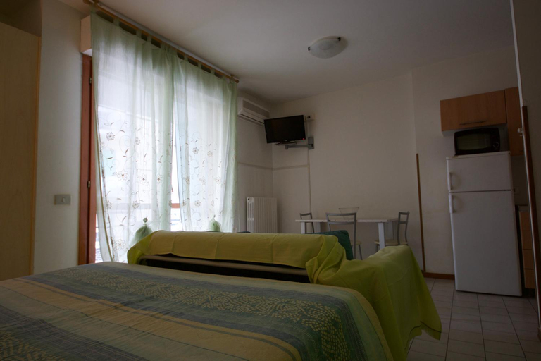 Others 5, Parmigianino Apartments, Parma