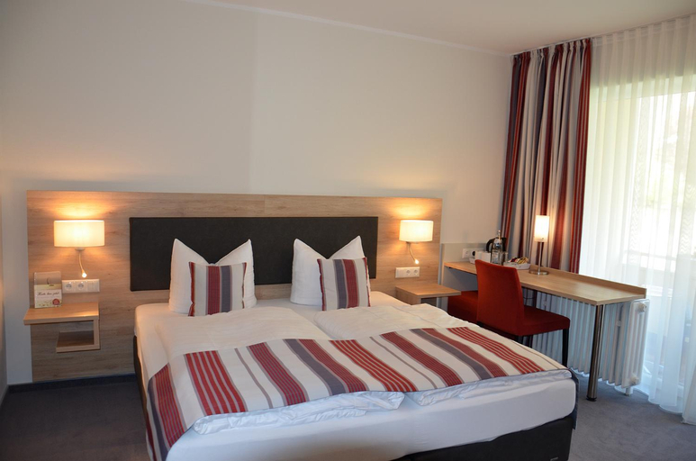 Bedroom 21