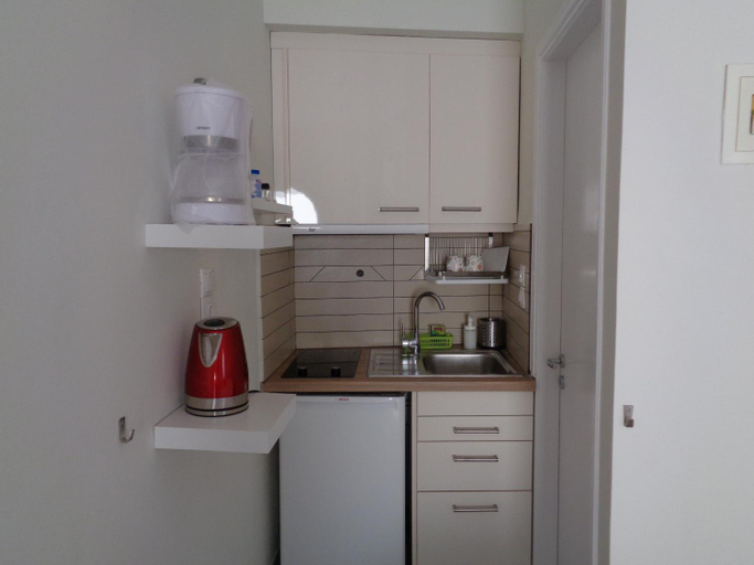 Kitchen 4, Green View Apartments, Ionian Islands