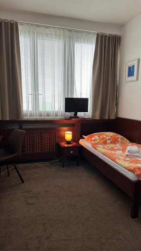 Bedroom 1, Hotel Bothe, Považská Bystrica