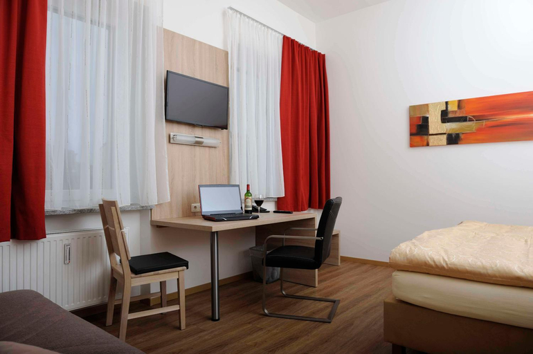 Bedroom 3, Das Falk Apartmenthaus, Nürnberg