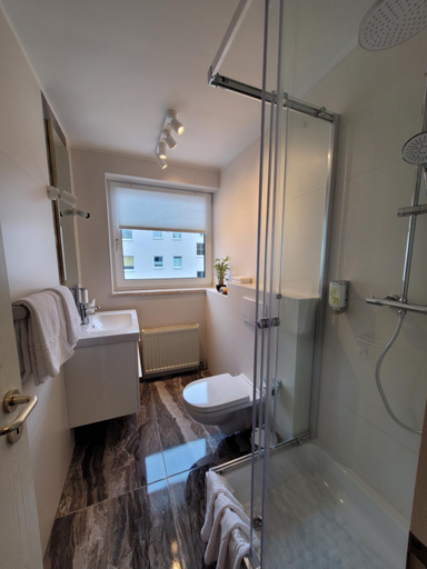 Bathroom 8