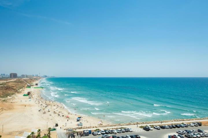 Others 2, Oceanus apartment hotel