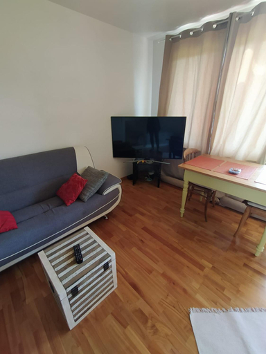 Others 2, GL Single Town Apartment, Wiesbaden