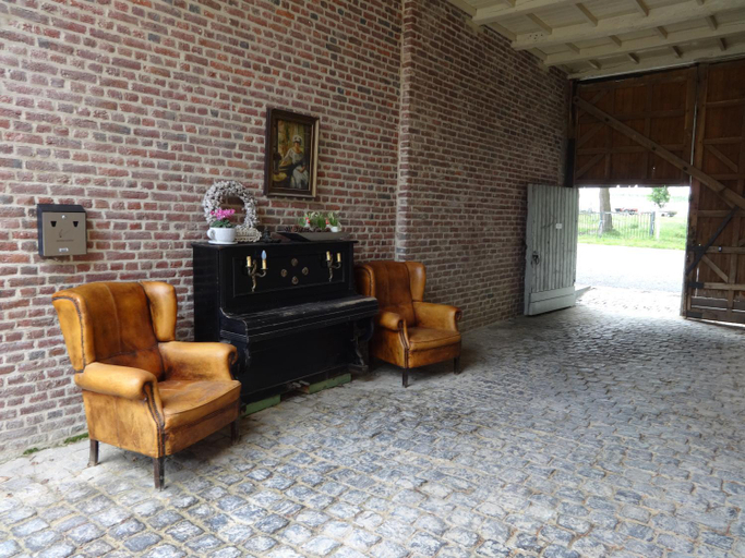 Others 3, De Verborgen Parel B&B, Limburg