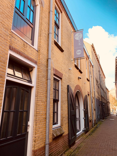 Others 5, Stadslogement By Peek, Sneek