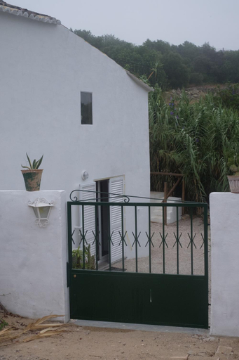 Others 5, Casa Da Cabeca, Faro