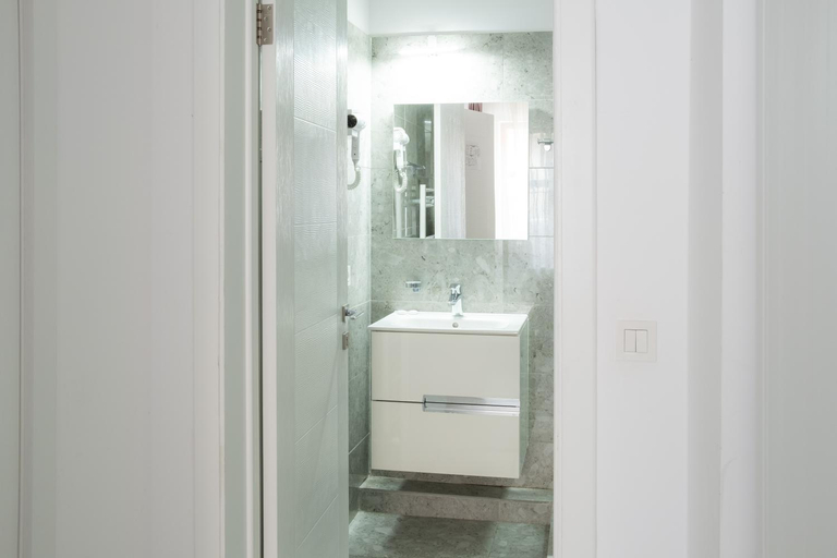 Bathroom 4, Marabella Old Town Boutique, Sibiu