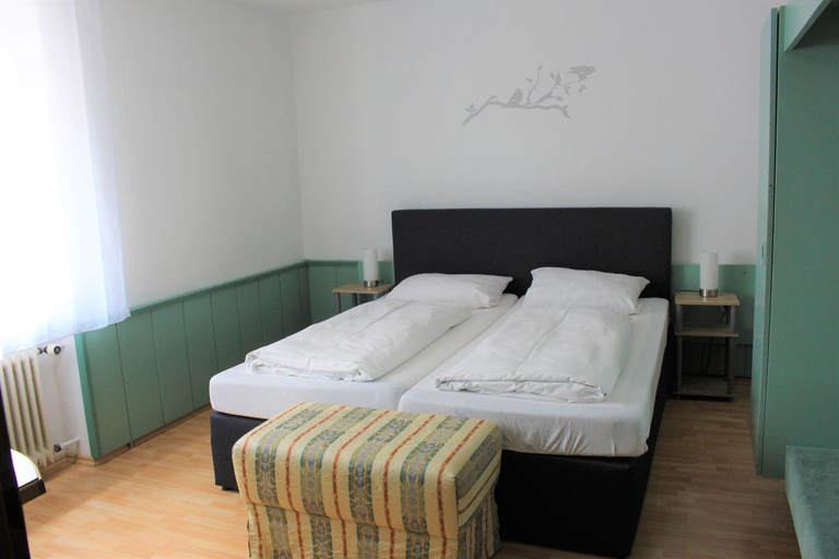 Bedroom 3, Hotel Ulmer Spatz, Ulm