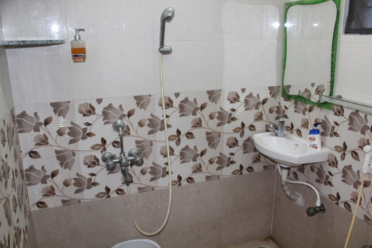 Bathroom 4