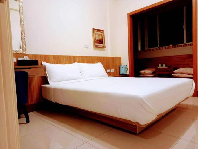 Bedroom 6