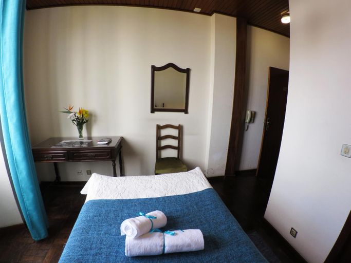 Bedroom 4, Residencial Gordon, Funchal