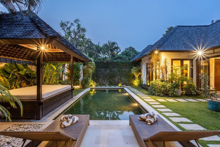 Exterior & Views 2, Villa Tiga Mangga - 10 mins walk from Oberoi, Badung