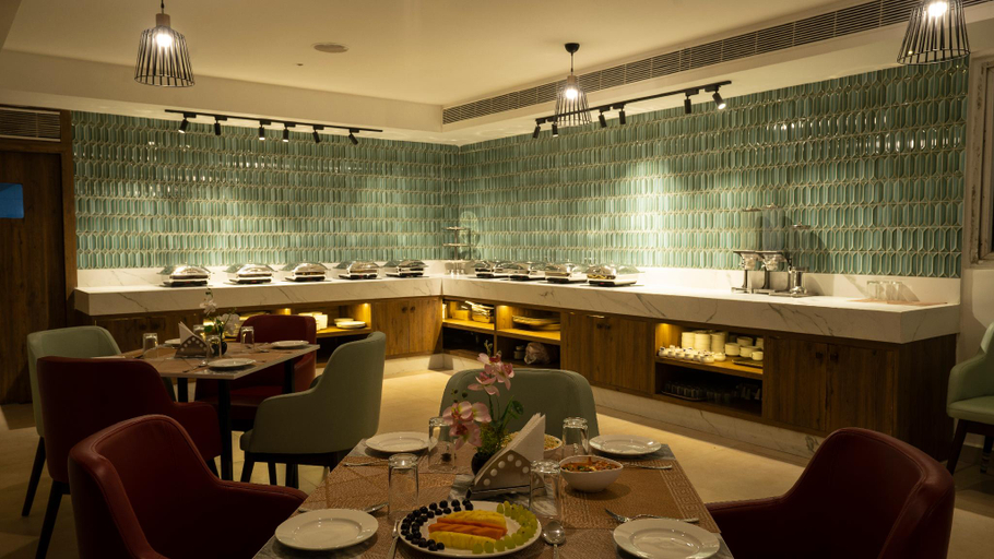 Food & Drinks 5, Grand Continent Secunderabad  A Sarovar Portico Affiliate Hotel, Hyderabad