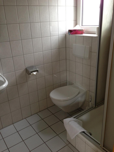 Bathroom 4