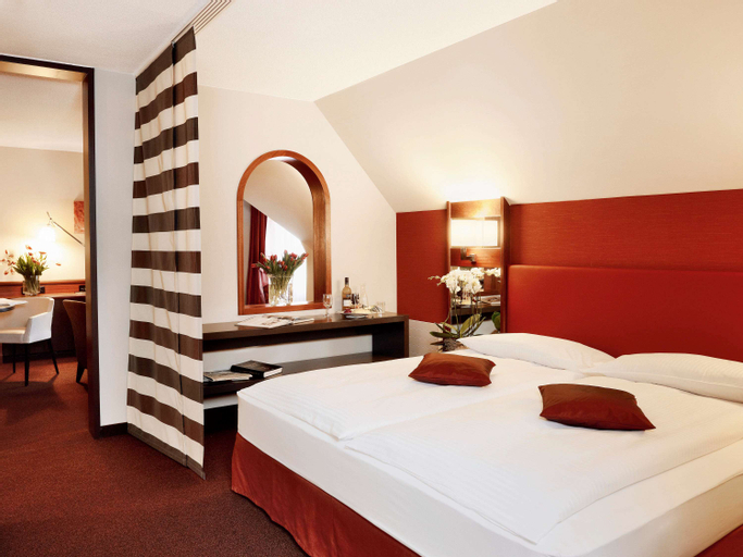 Bedroom 2, Mövenpick Hotel Egerkingen, Gäu