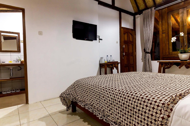 Bedroom 13
