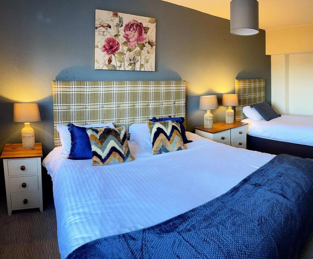 Others 4, The Coach and Horses Inn, Monmouthshire