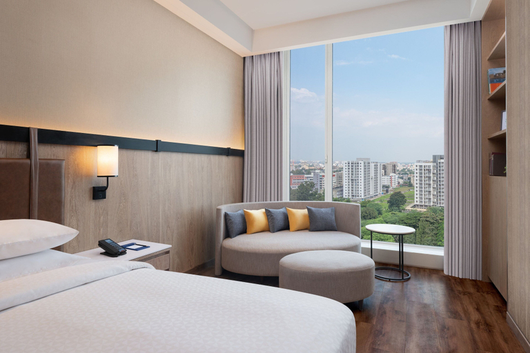 Bedroom 2, Four Points by Sheraton Nashik, Nashik