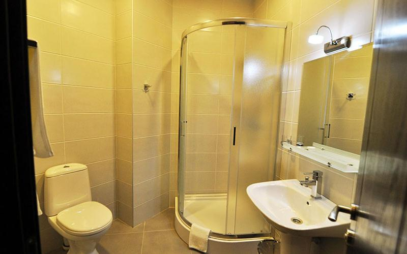 Bathroom 4, Hotel Doesi, Tbilisi