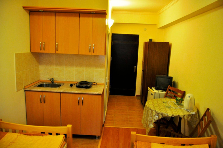 Others 5, Armenia Hostel, Yerevan