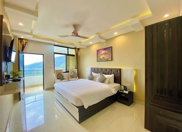 Bedroom 2, Hotel Kavita Palace, Garhwal