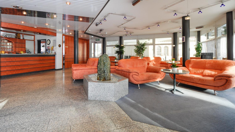 Public Area, Hotel-Restaurant Ackersand, Visp