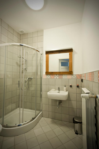 Bathroom 4, Willa Rufina, Cieszyn