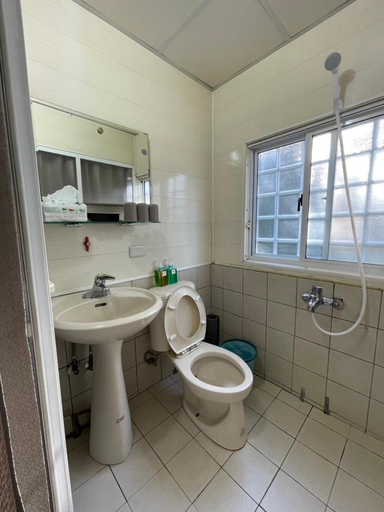 Bathroom, Yilan, Kinmen