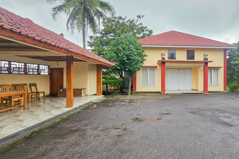 Exterior & Views 2, Urbanview Syariah Pendopo Tumaritis Cianjur, Cianjur