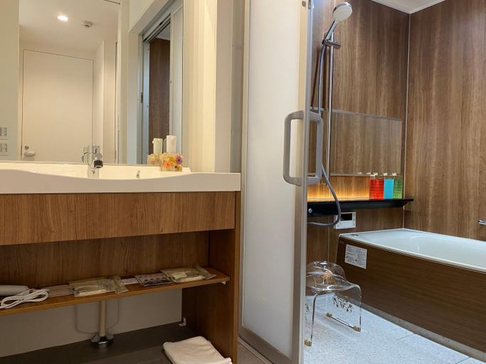 Bathroom 3, Hotel Toin Kyoto, Kyoto