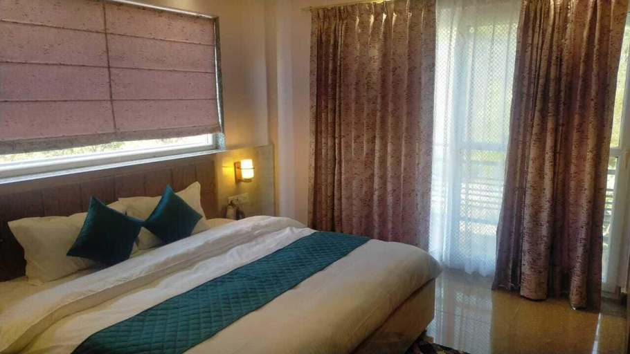 Bedroom 5, SOLITUDE, Kangra