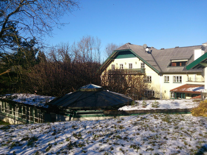 Others 5, Gasthaus Uberfuhr, Salzburg Umgebung