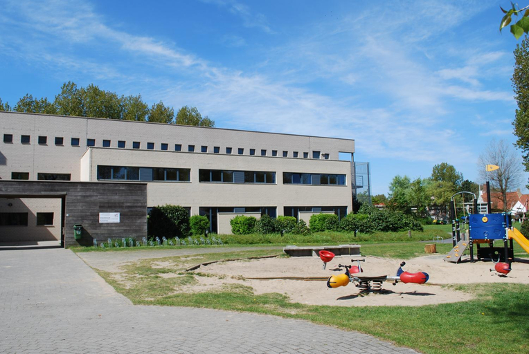 Others 5, Jeugdherberg De Peerdevisser, West-Vlaanderen