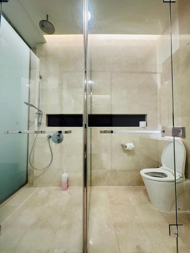 Bathroom 26