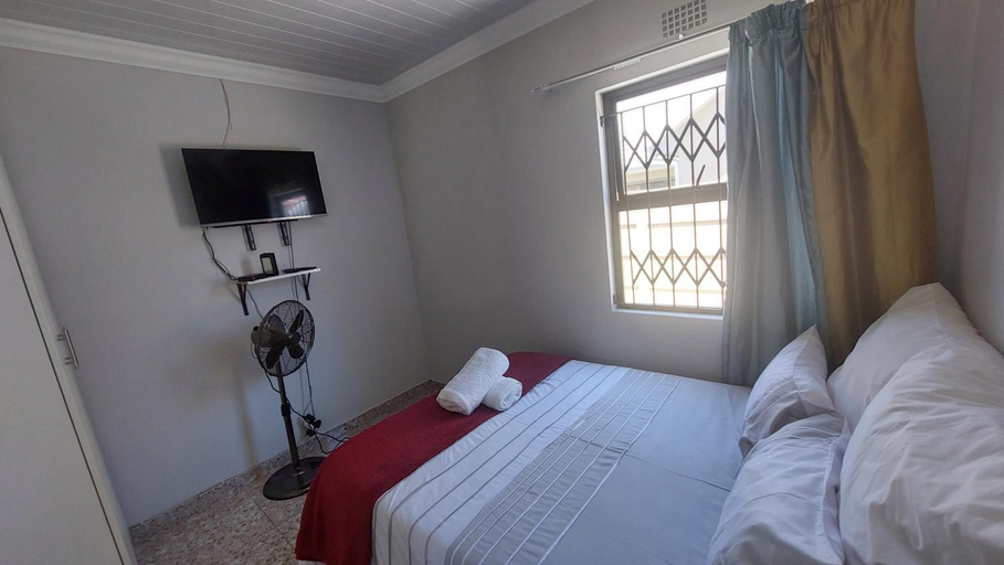 Others 4, Finca Guest House, City of Cape Town