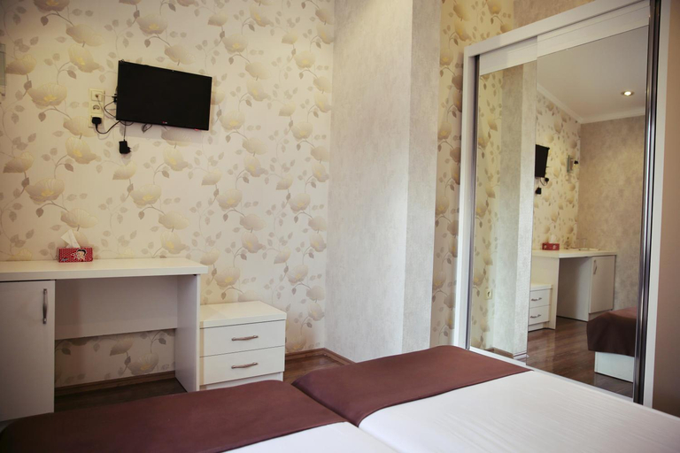 Bedroom 3, Rondo Hotel, Tbilisi
