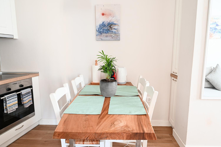 Others 3, Old Town Apartment, Ionian Islands