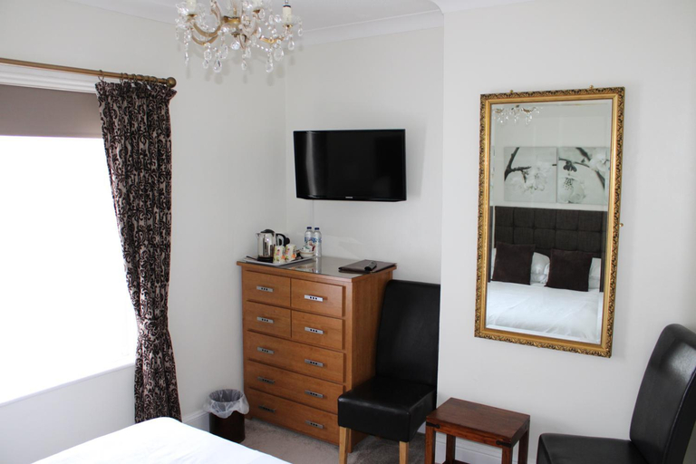 Bedroom 7