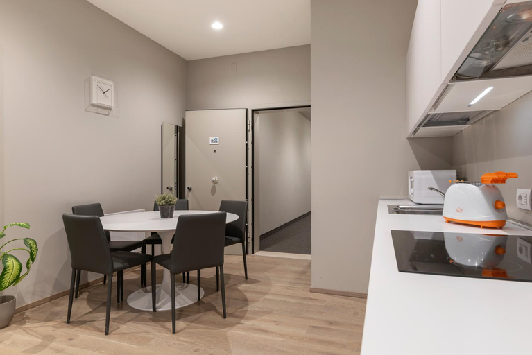 Dining Room 11