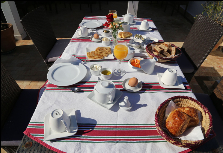 Food & Drinks 2, dar souran, Tanger-Assilah