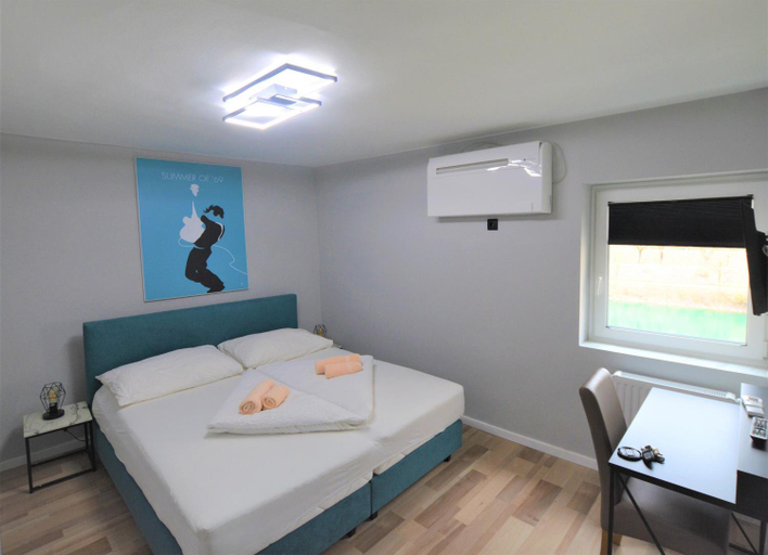 Others 5, Rooms Mittelpunkt, Villach
