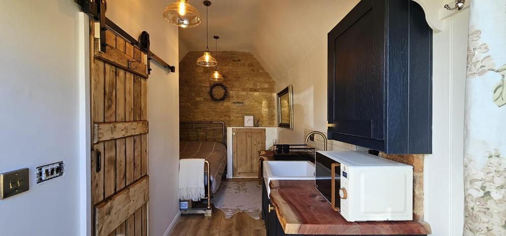 Others 4, The Little Mews, Gloucestershire