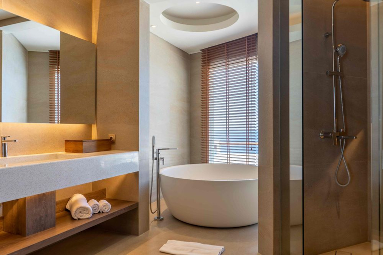 Bathroom 5, Royal Avila Boutique Resort, Lombok