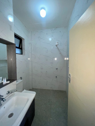 Bathroom 3, Iman Hotel, Isiolo North