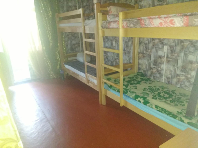 5, YourHostel Khar'kovskii, Darnyts'kyi